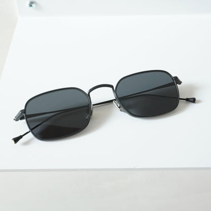 AFTER THE RAIN (MAT BLACK)