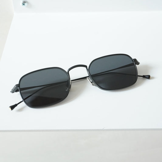 AFTER THE RAIN (MAT BLACK)