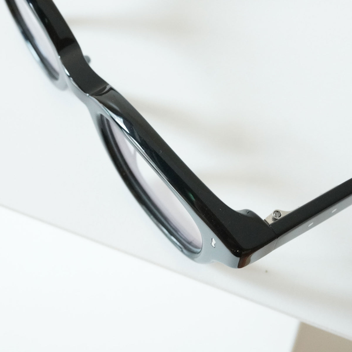 CHERISH (BLACK)
