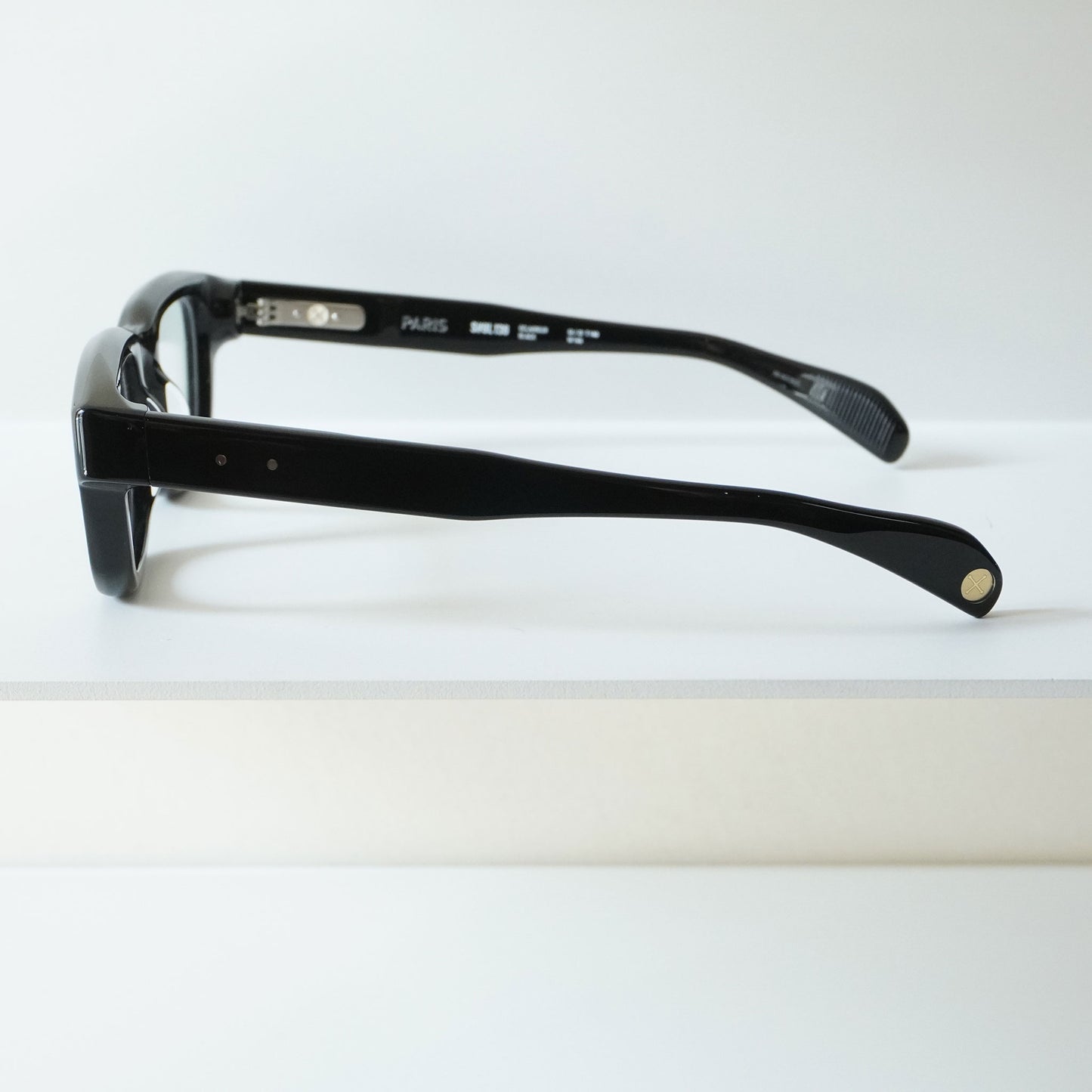 ECLAIREUR (BLACK)