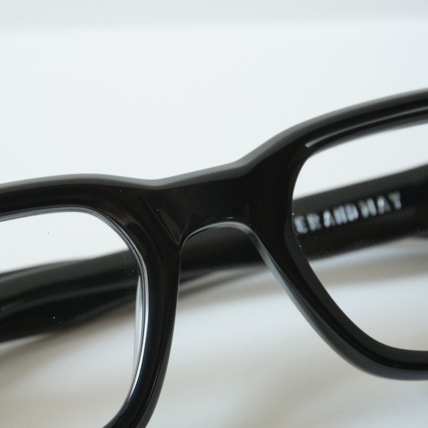 ECLAIREUR (BLACK)