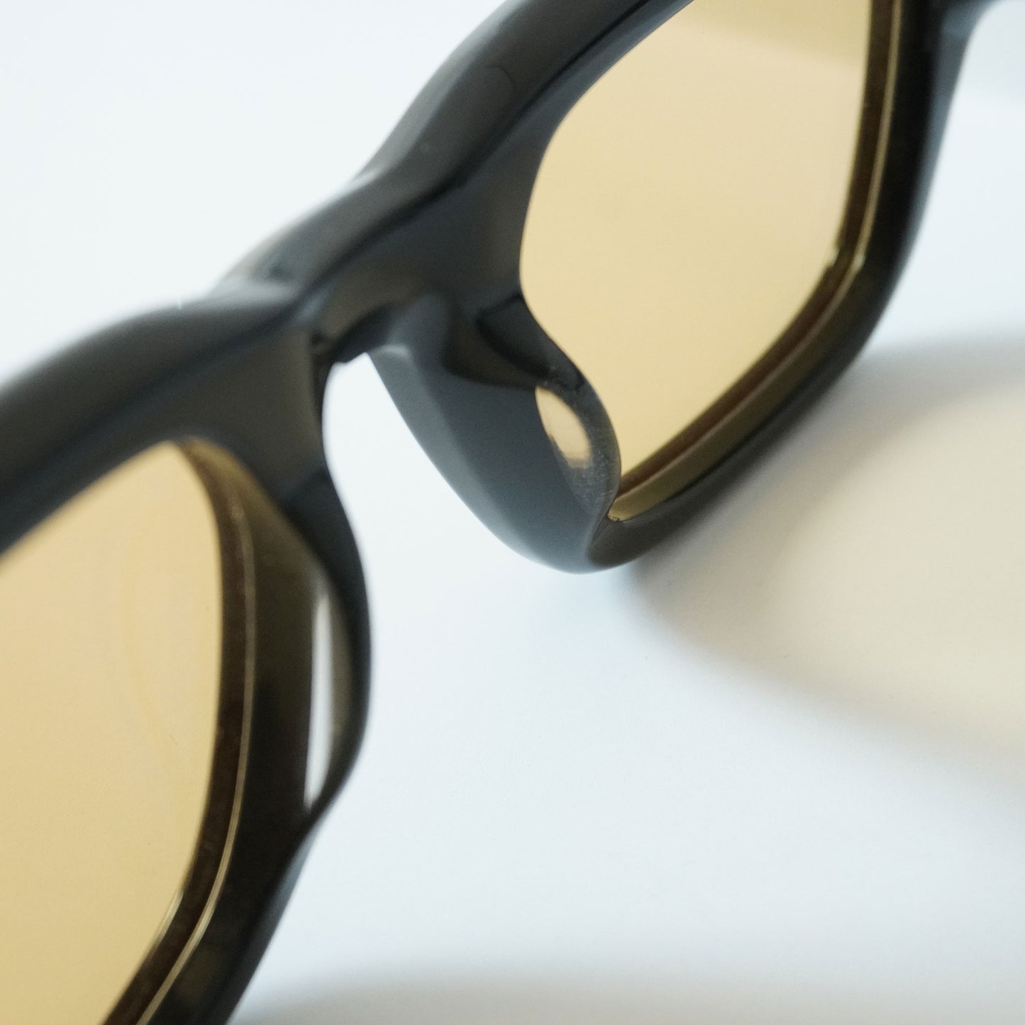 ECLAIREUR (BLACK)