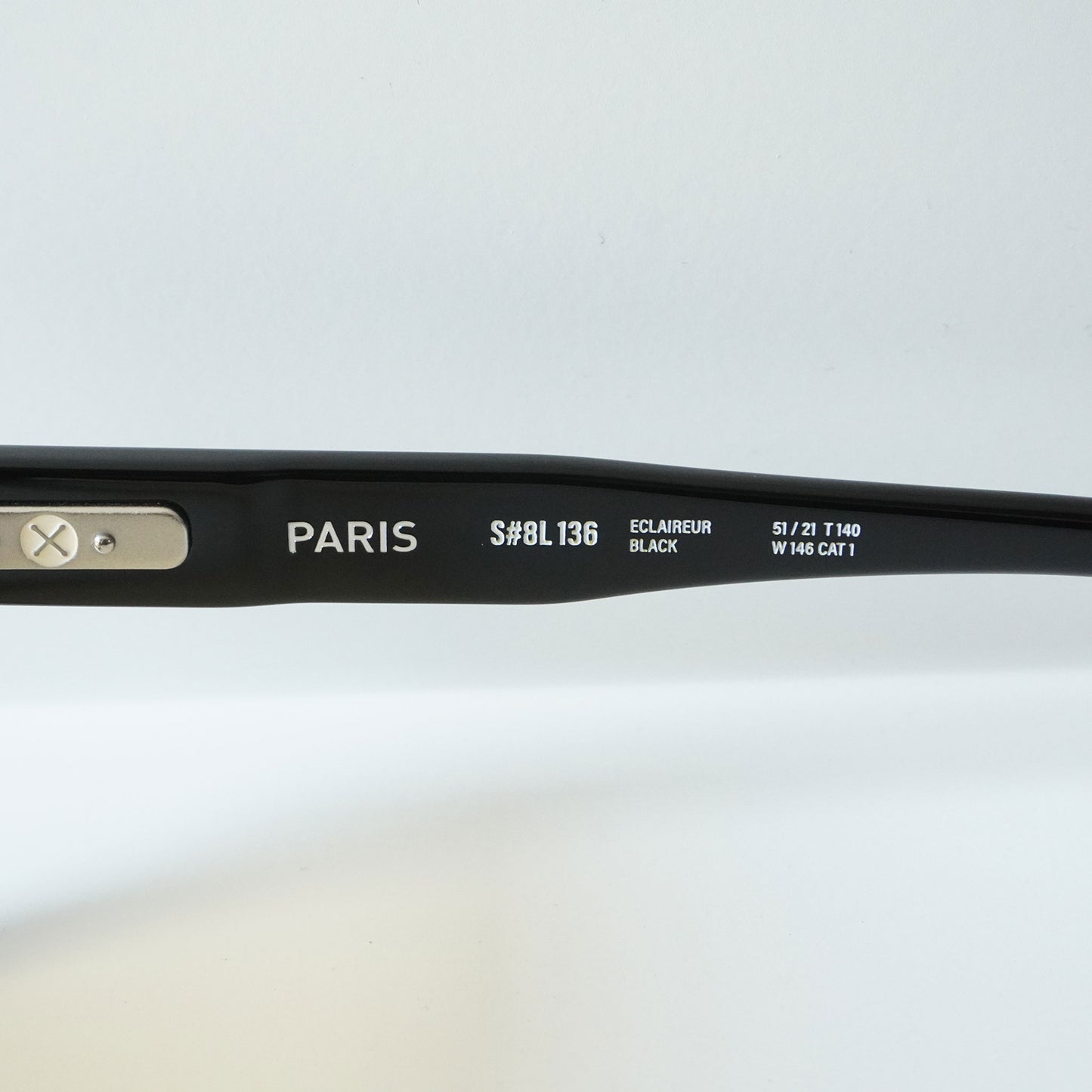 ECLAIREUR (BLACK)