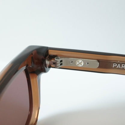 ECLAIREUR (DARK AMBER)