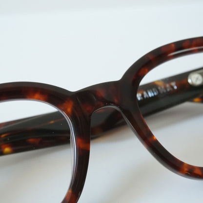 LILY OF THE VALLEY (TORTOISE)