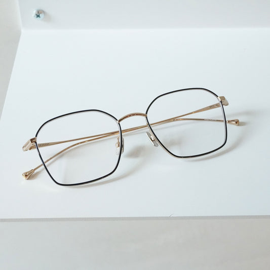 MONDAY (BLACK/GOLD)