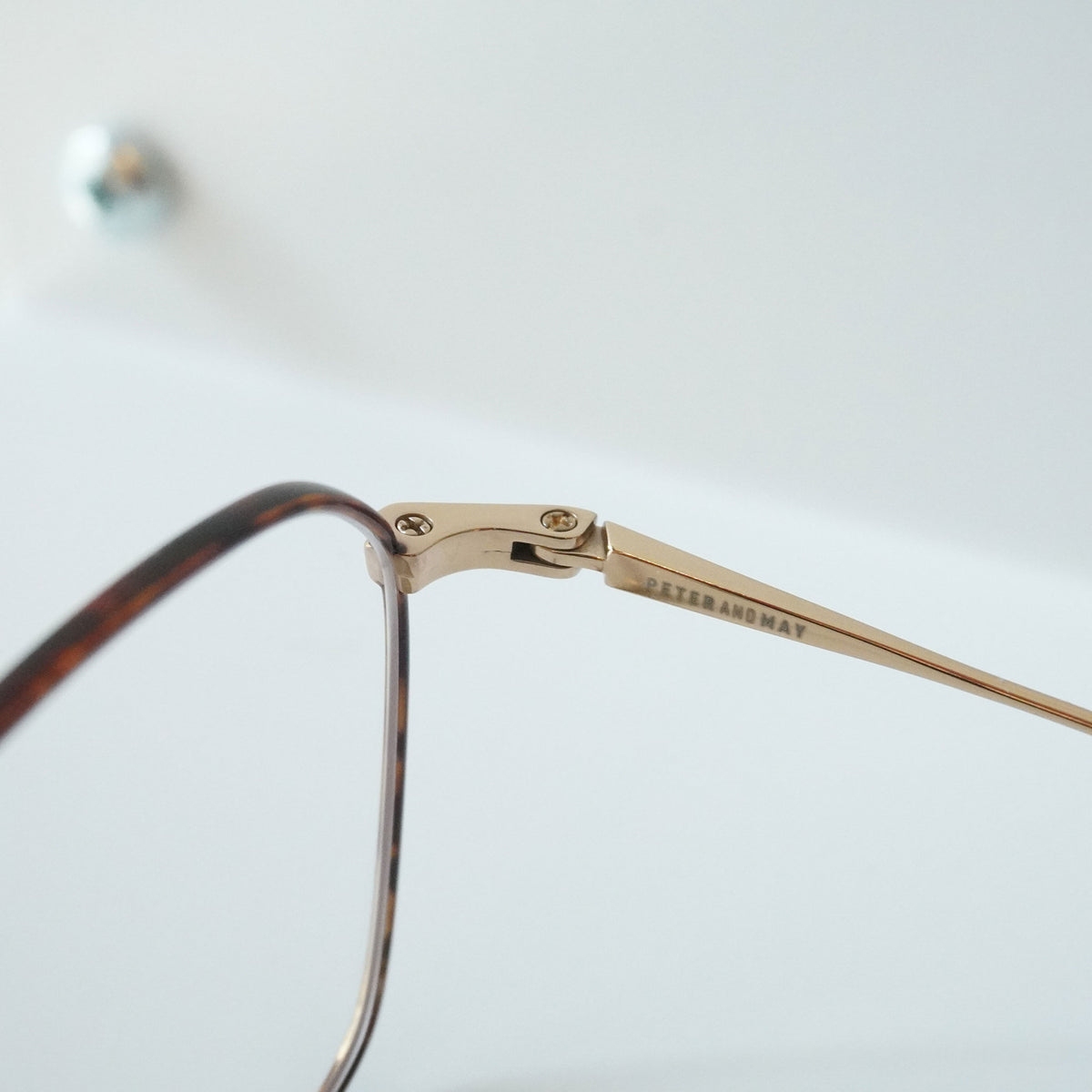 MONDAY (TORTOISE/GOLD)