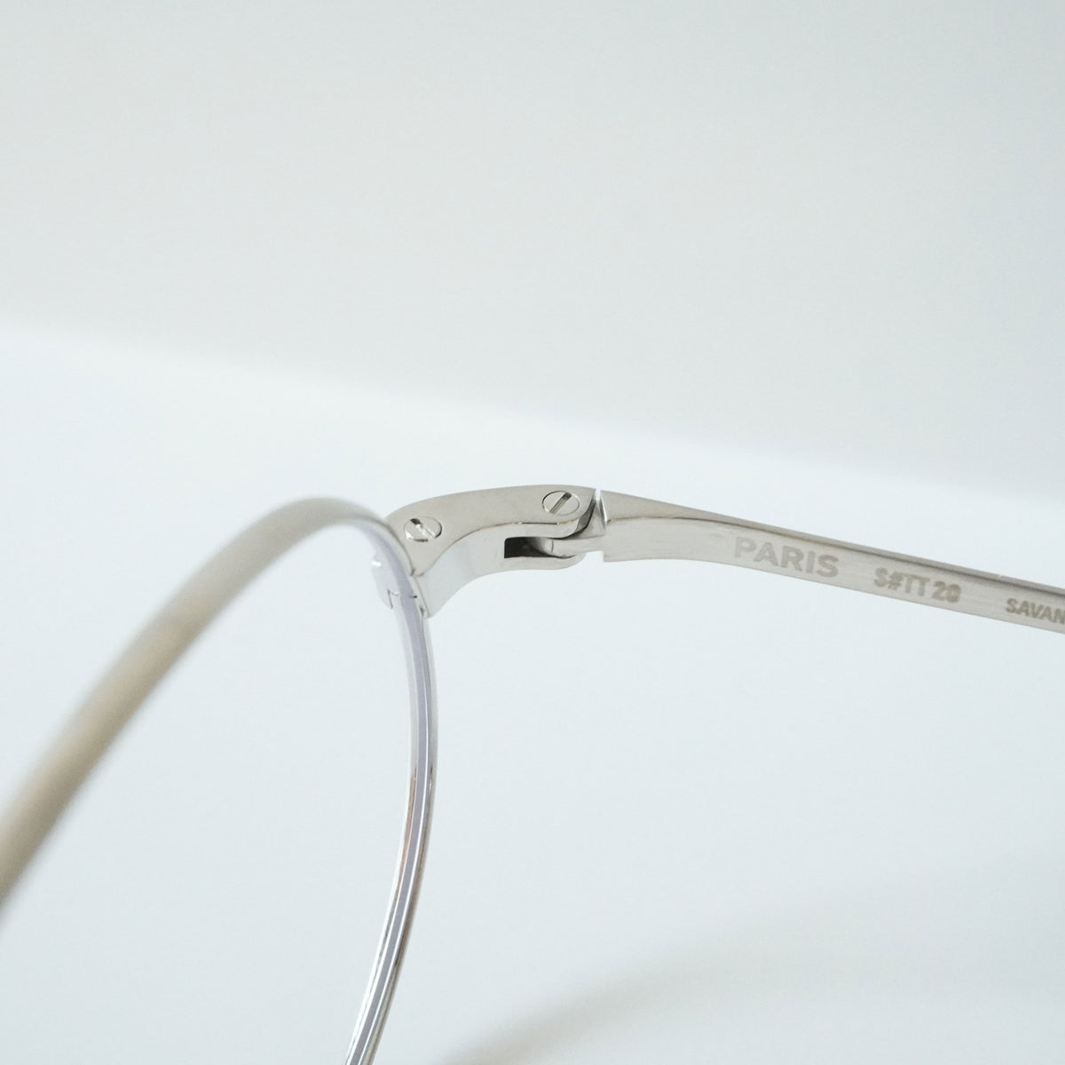 SAVANT (BRUSHED SILVER)