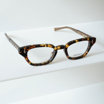 LADY JANE (BROWN TORTOISE)