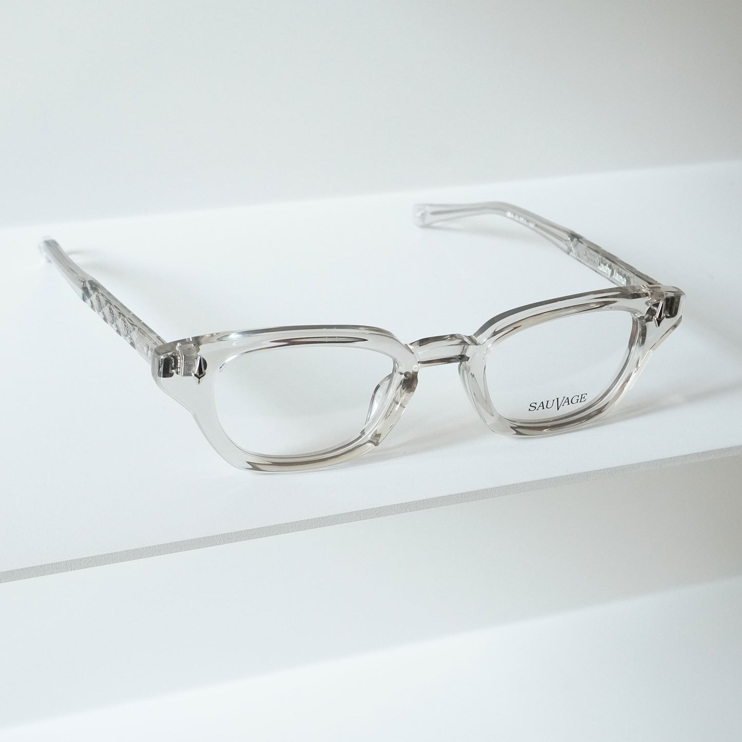 LADY JANE (LIGHT GREY CRYSTAL)