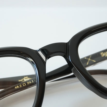 SYMPOSIUM (BLACK)