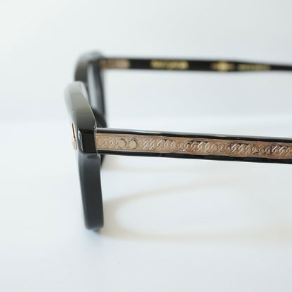 SYMPOSIUM (BLACK)