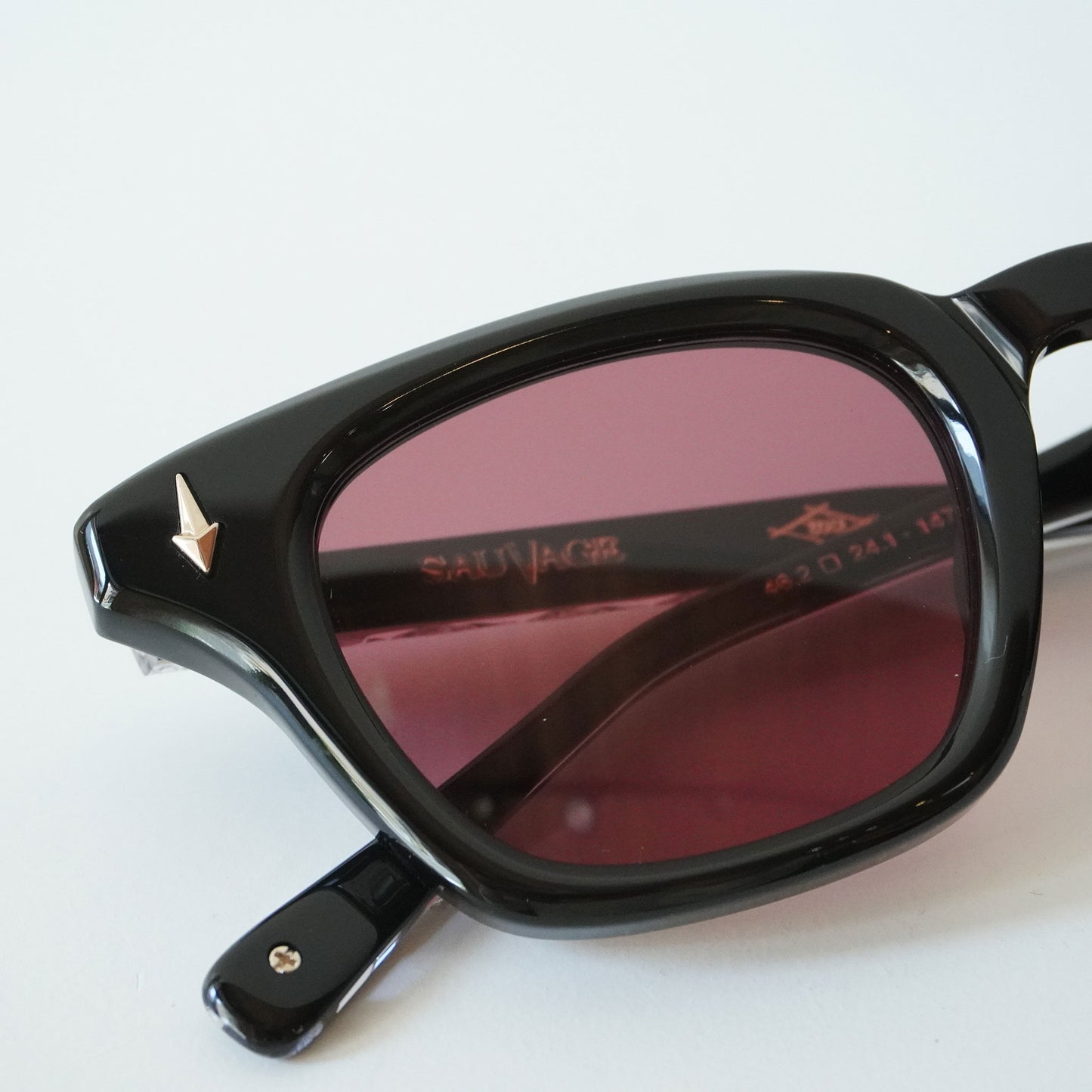 SYMPOSIUM (BLACK)