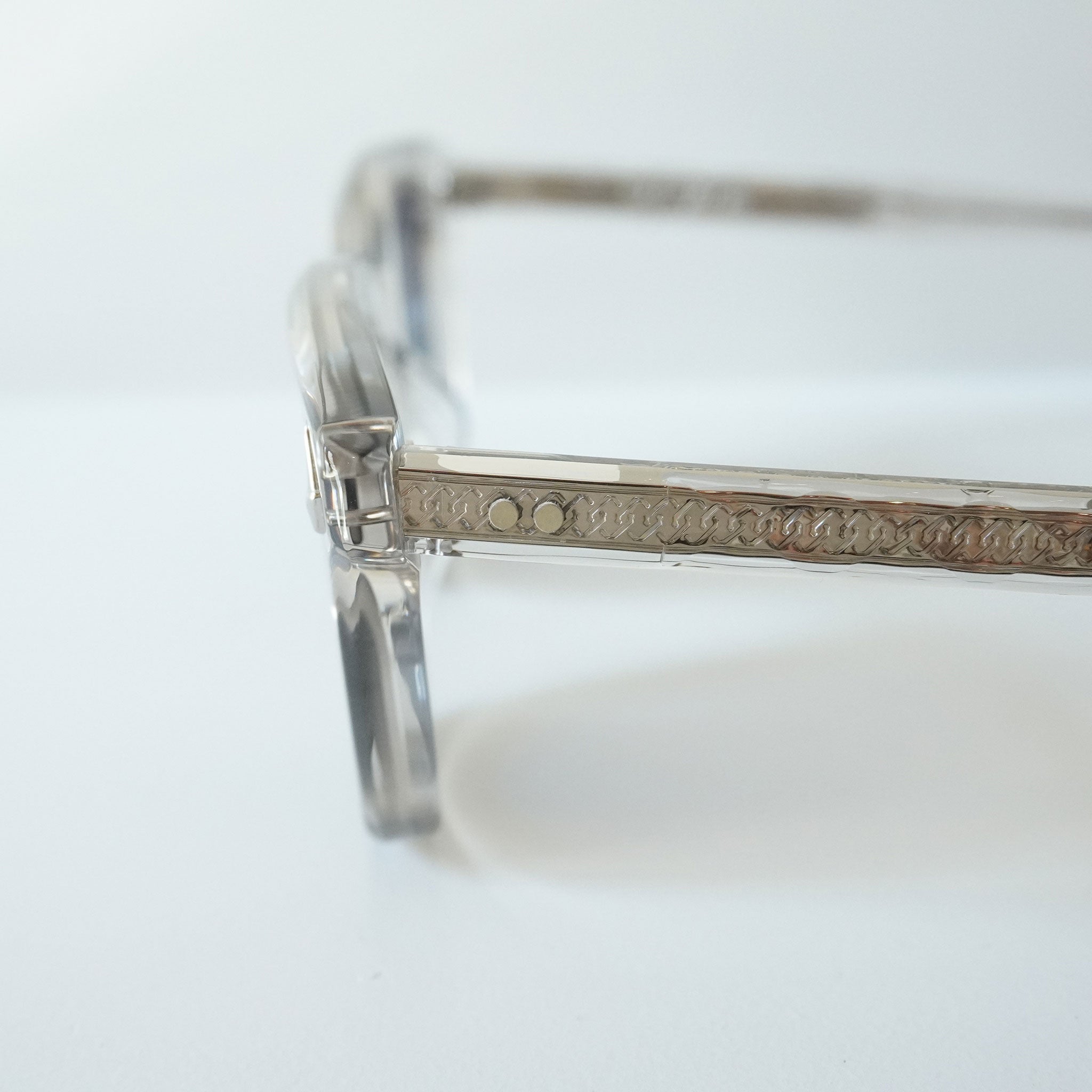 SAUVAGE サバージュ / SYMPOSIUM / LIGHT GREY CRYSTAL / サングラス
