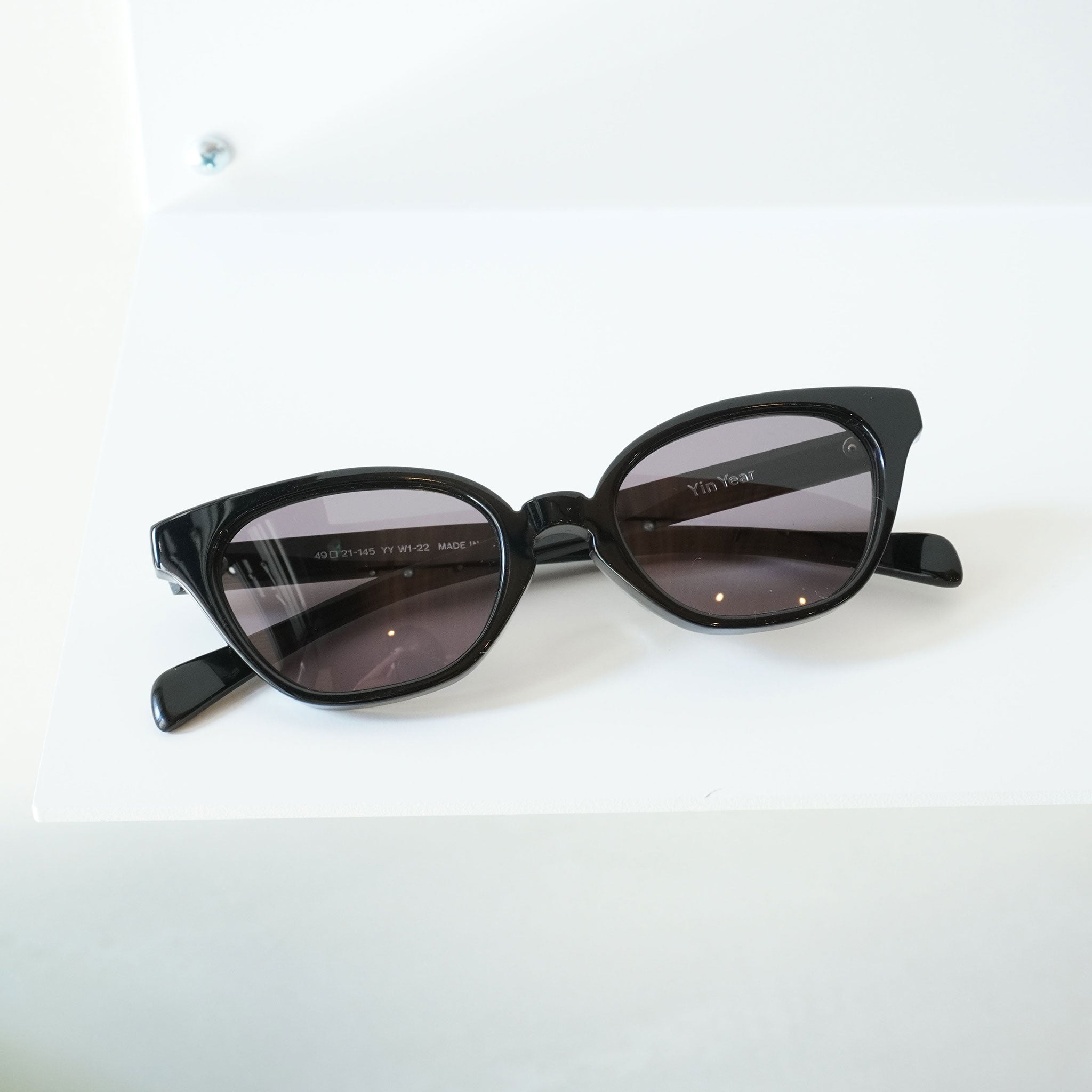 Yin Year インイヤー YY W1-22 Black サングラス – KRANC OPTICAL